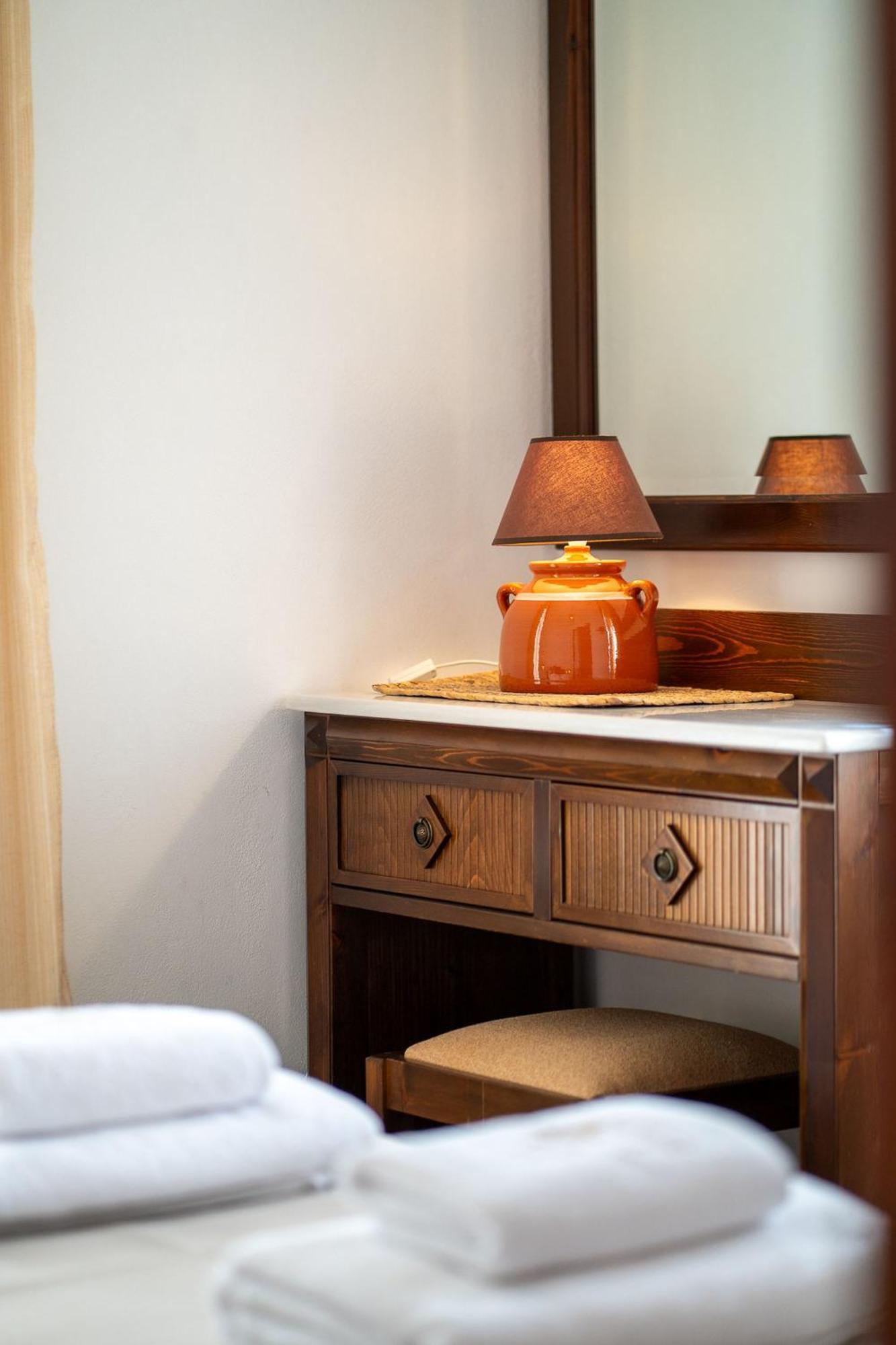 Mirsini Apartments In Sifnos バティ エクステリア 写真