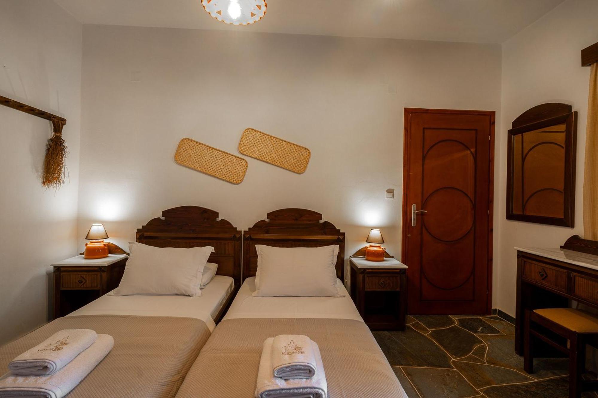 Mirsini Apartments In Sifnos バティ エクステリア 写真